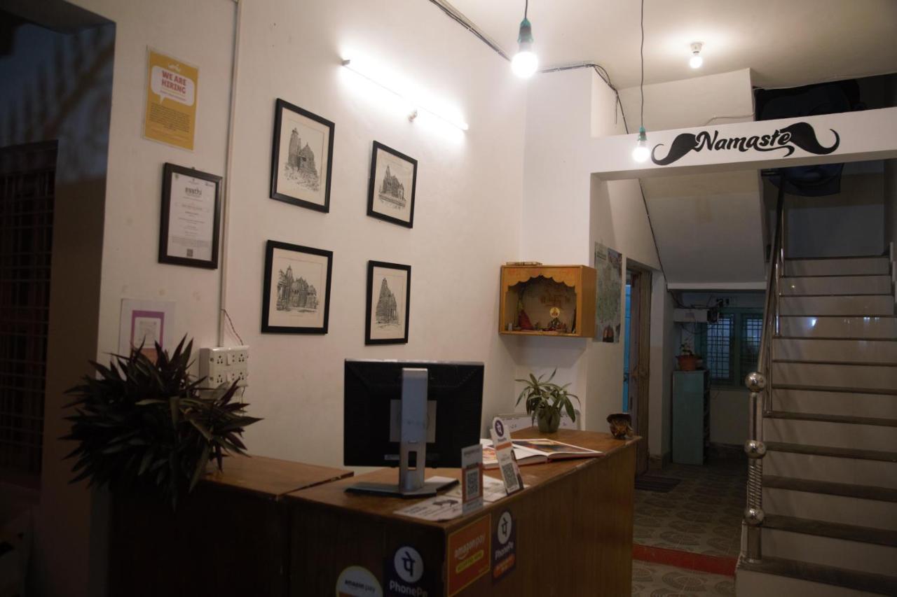 มูสตาช ขชุรโห Hostel ขชุราโห ภายนอก รูปภาพ